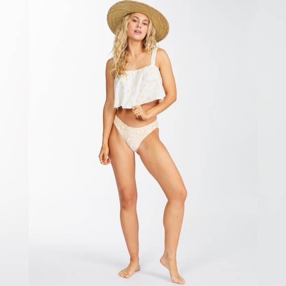 *NWT* Billabong Lotta Sun Crop Tank Top in Natural Cream and Tan, Size Small - Picture 2 of 14